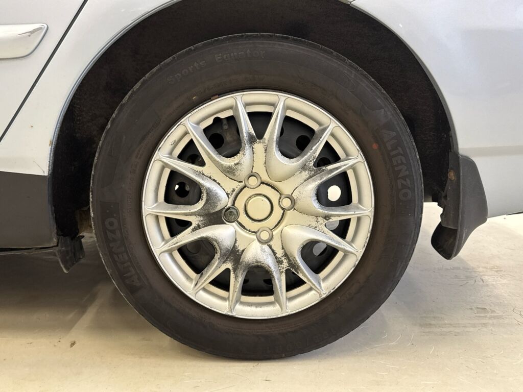 Toyota Corolla 2004 Sininen