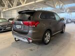 Mitsubishi Outlander PHEV 2019 Ruskea (beige)