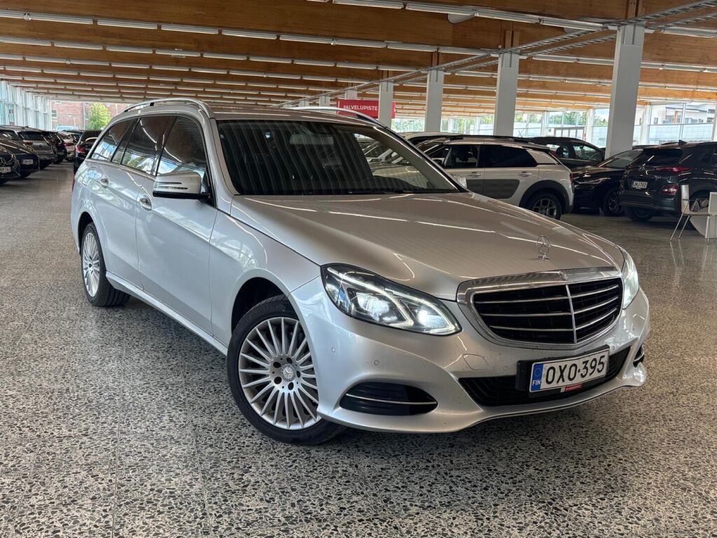 Mercedes-Benz E 2015 Harmaa
