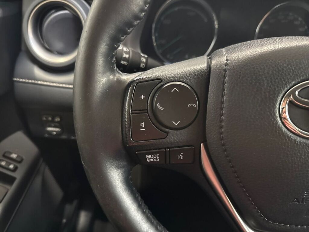 Toyota RAV4 2018 Valkoinen