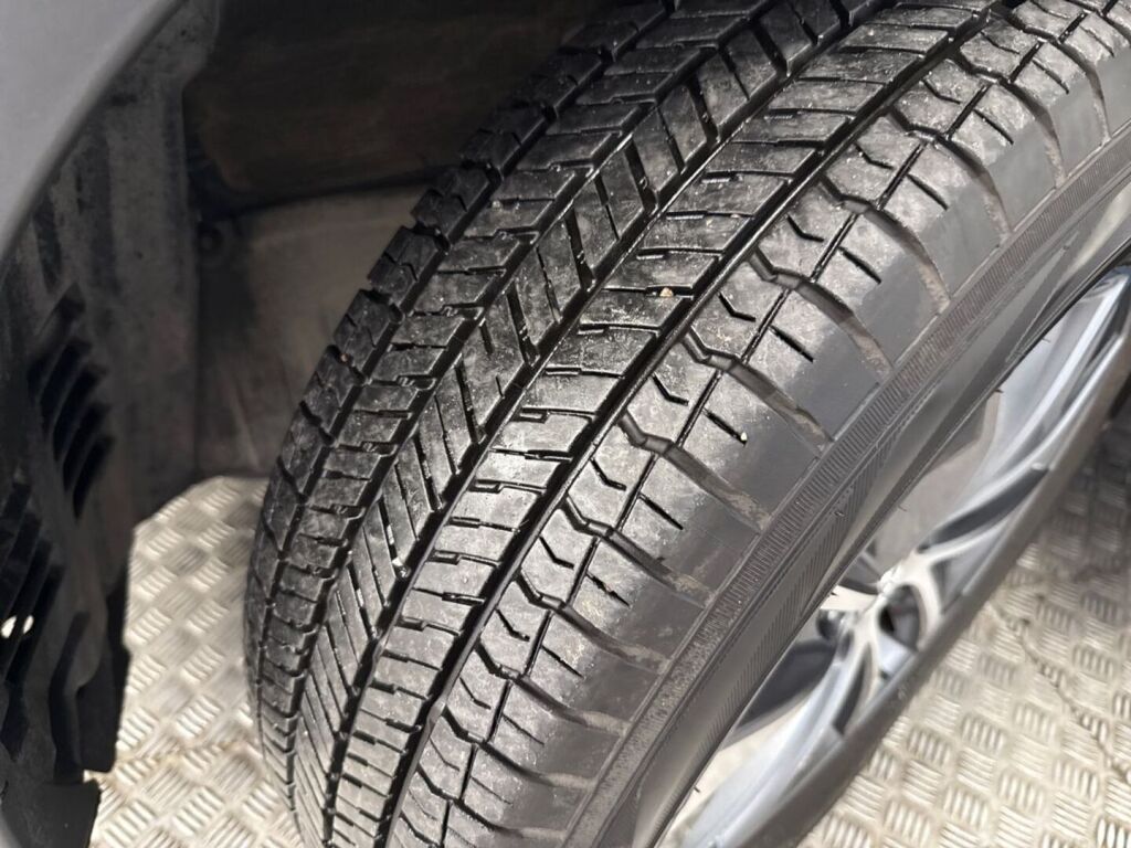 Toyota RAV4 2018 Valkoinen