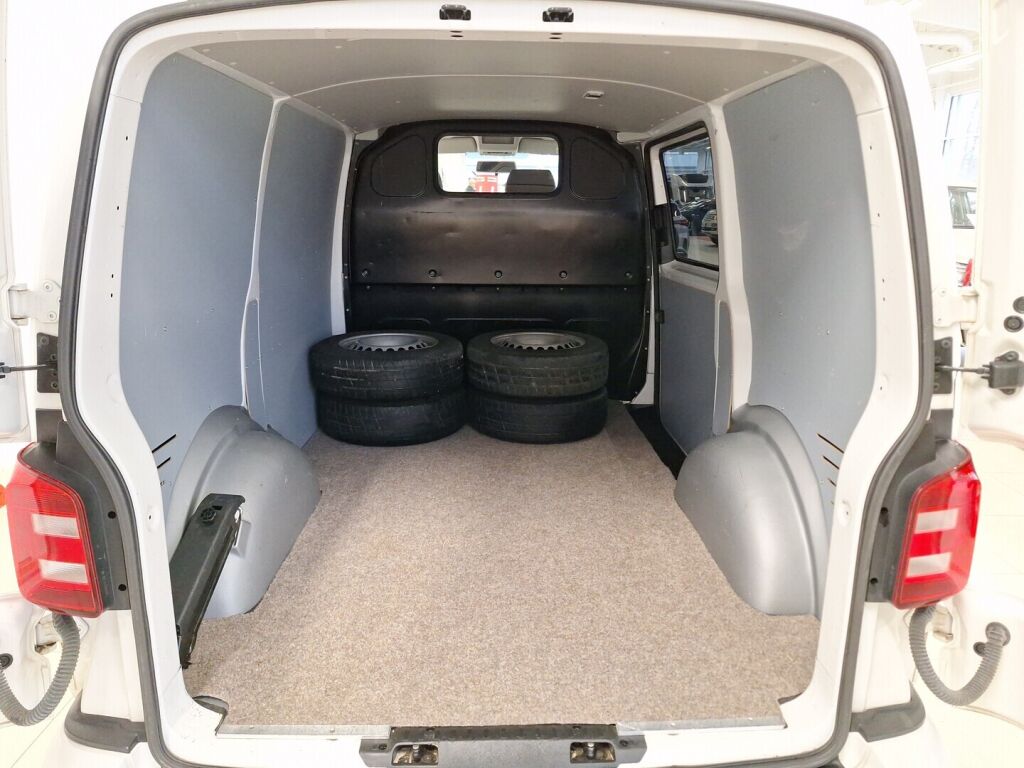 Volkswagen Transporter 2019 Valkoinen