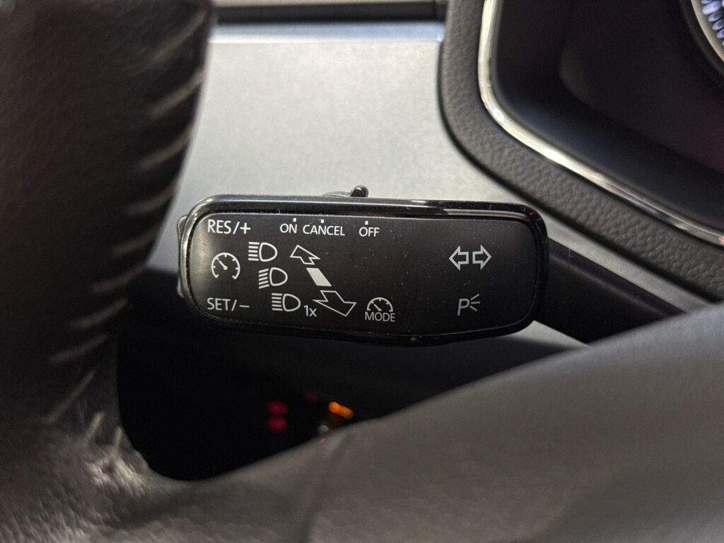 Seat Arona 2018 Valkoinen