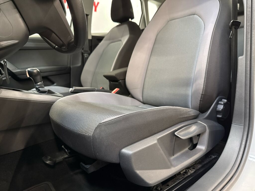 Seat Arona 2018 Valkoinen