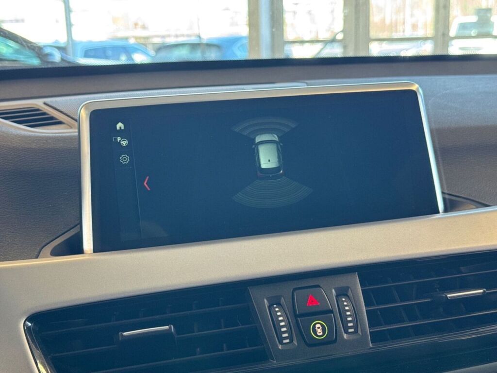 BMW X1 2018 Musta