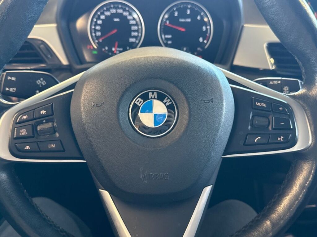 BMW X1 2018 Musta