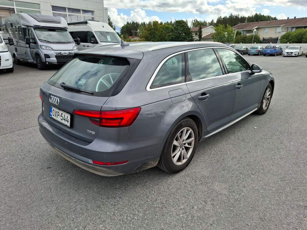 Audi A4 2017 Harmaa