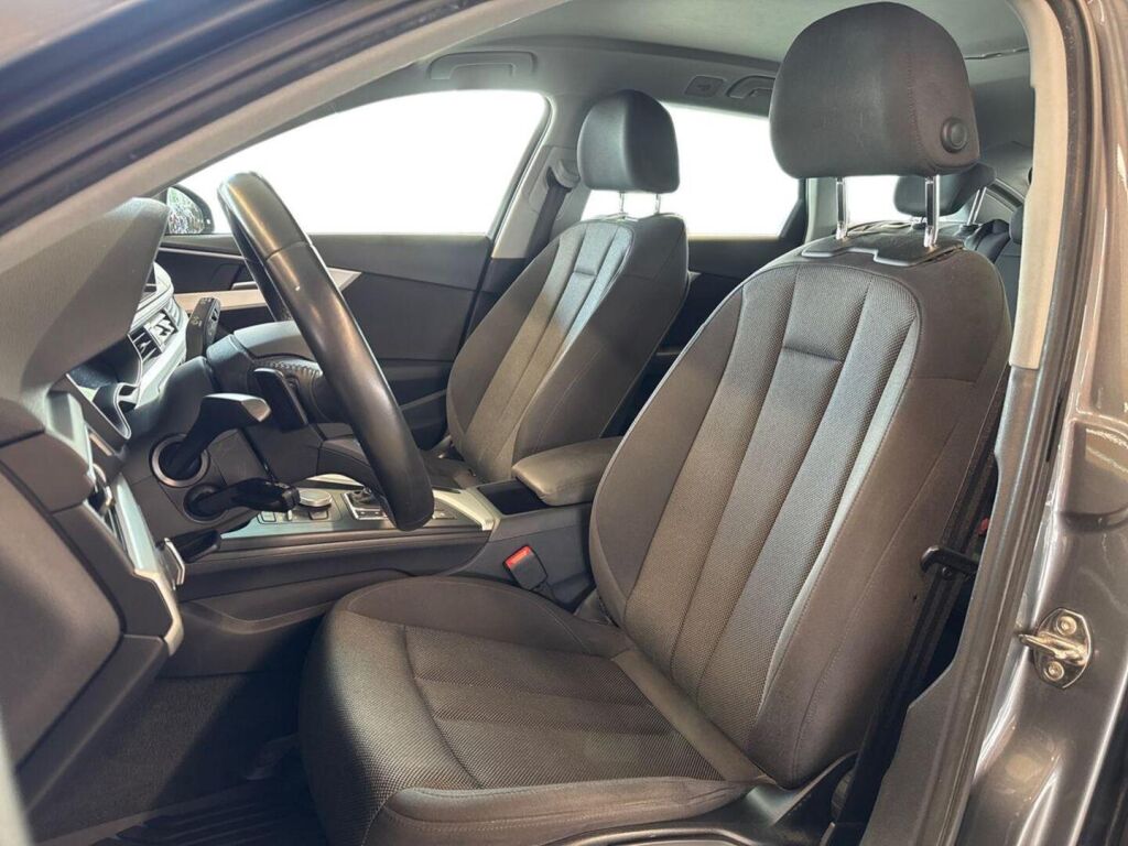 Audi A4 2017 Harmaa