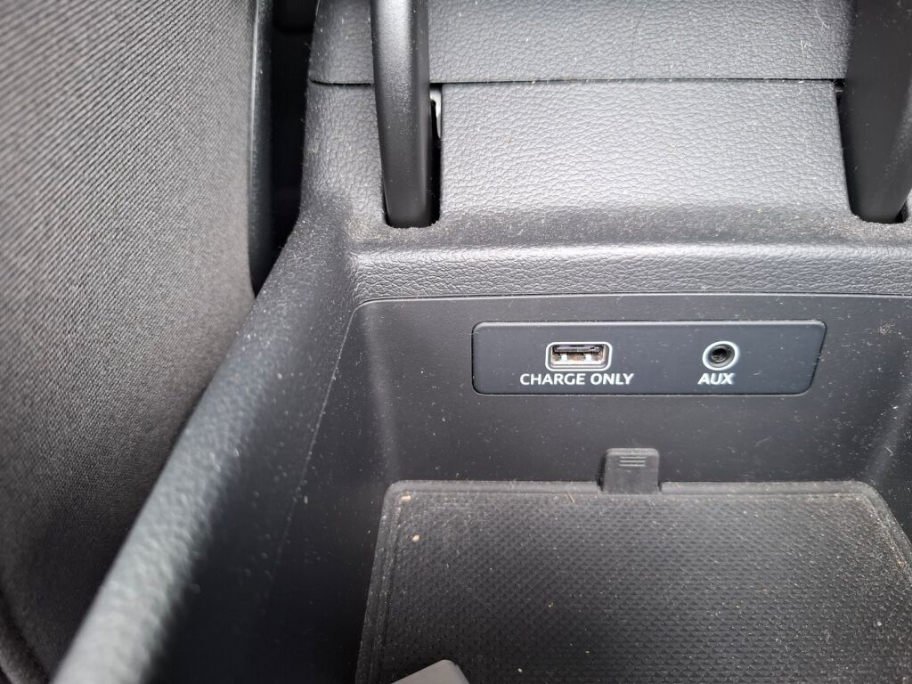 Audi A4 2017 Harmaa