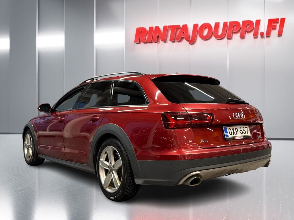 Audi A6 allroad quattro 2015 Punainen