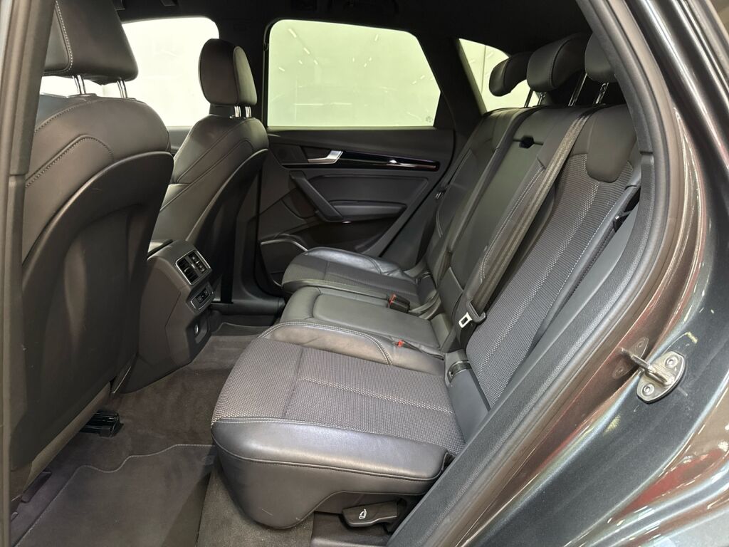 Audi Q5 2019 Harmaa