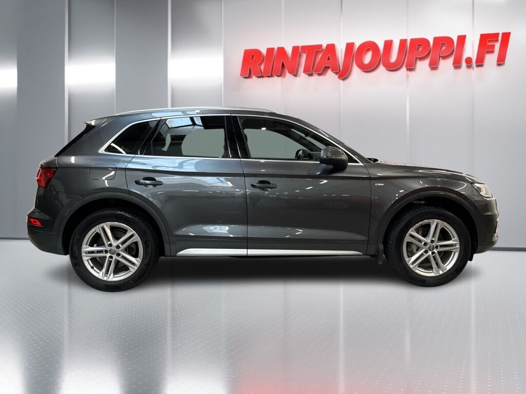 Audi Q5 2019 Harmaa