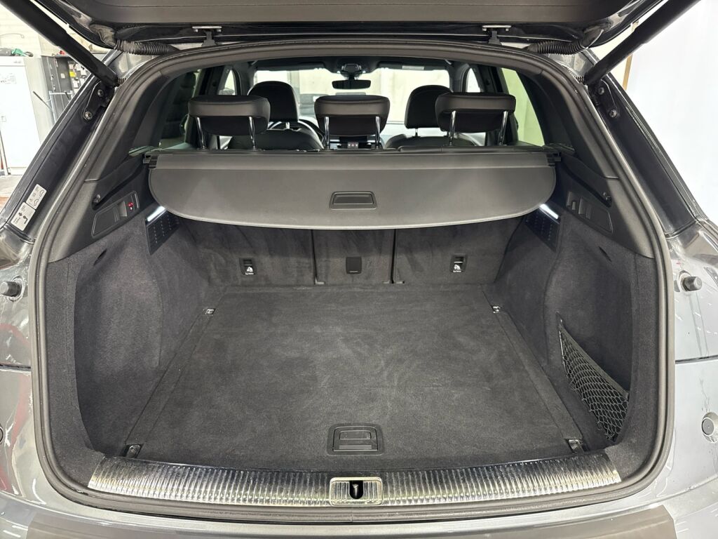 Audi Q5 2019 Harmaa