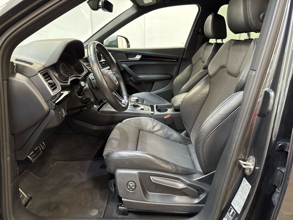 Audi Q5 2019 Harmaa