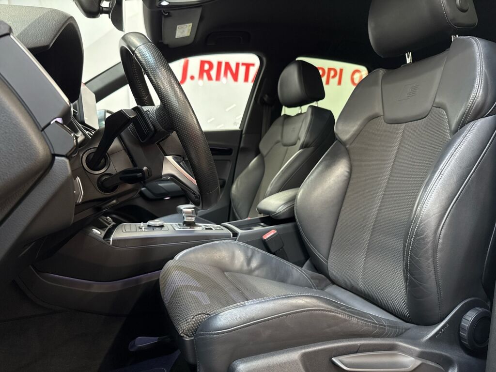 Audi Q5 2019 Harmaa