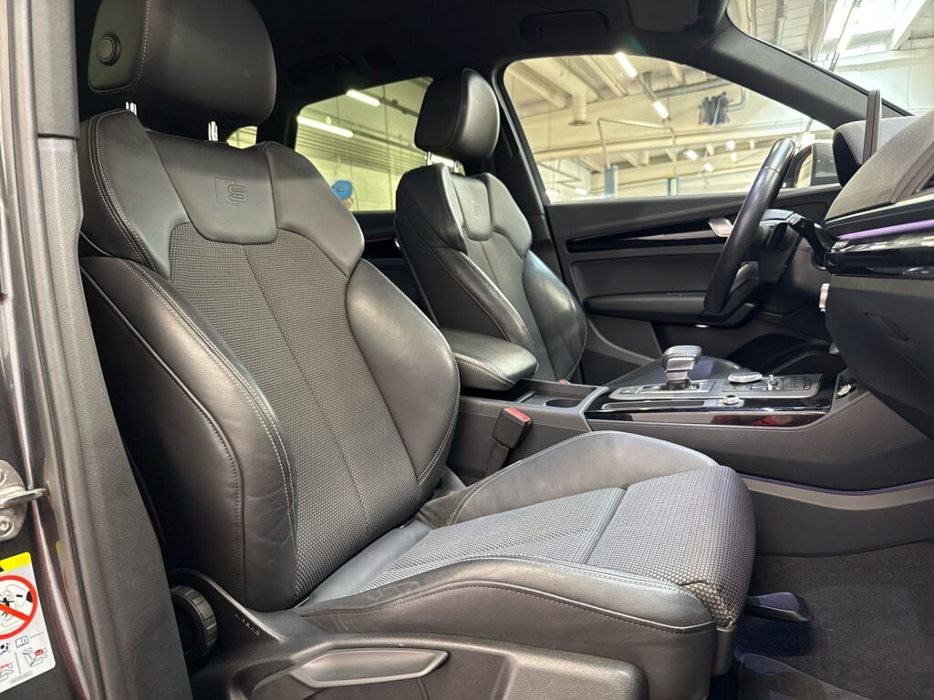 Audi Q5 2019 Harmaa