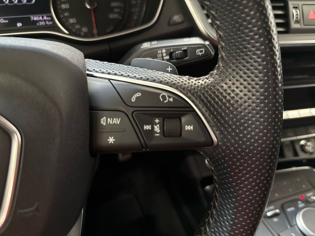 Audi Q5 2019 Harmaa