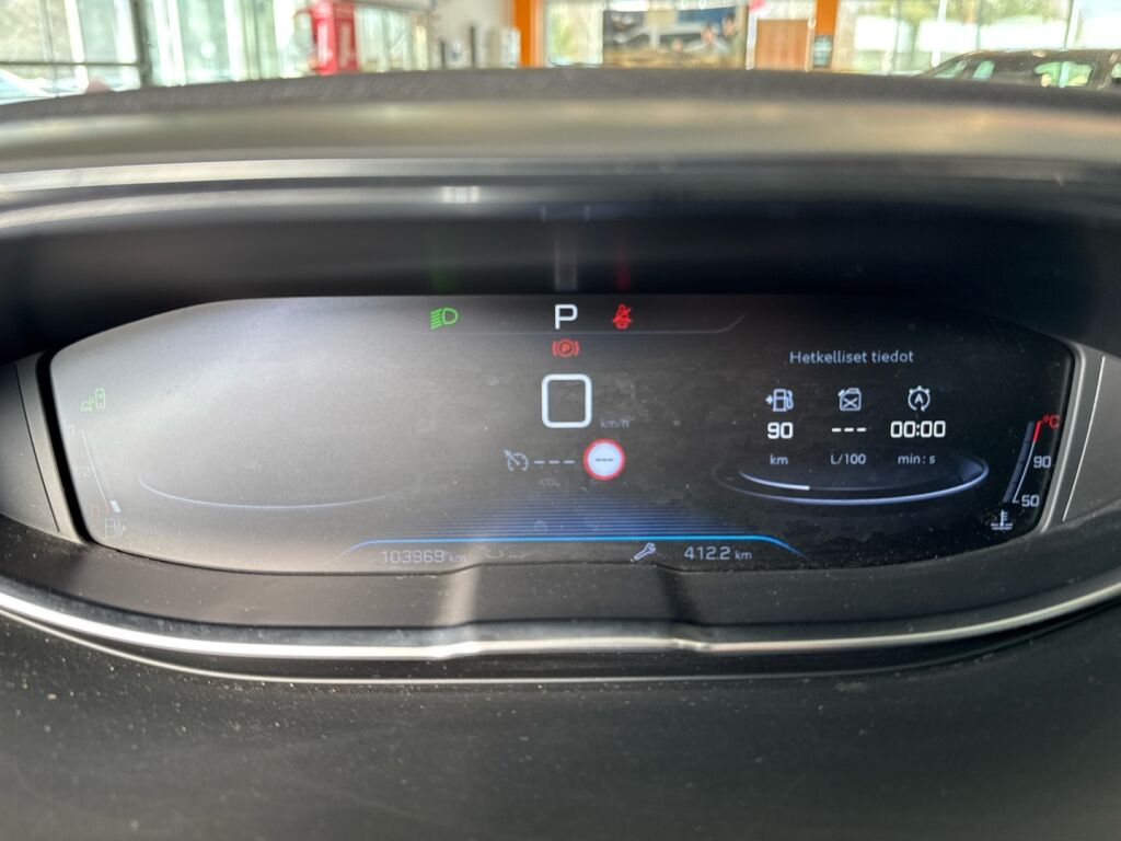 Peugeot 3008 2019 Musta