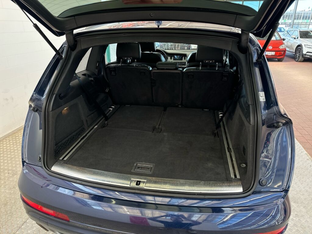 Audi Q7 2011 Sininen