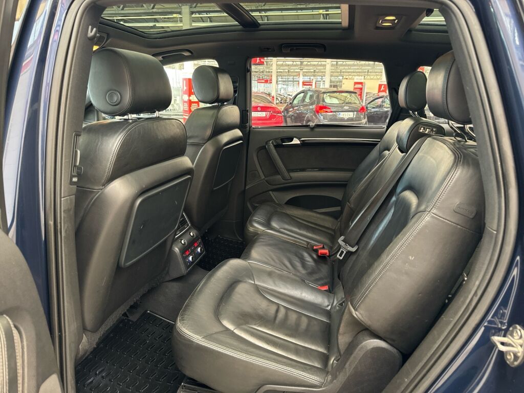 Audi Q7 2011 Sininen