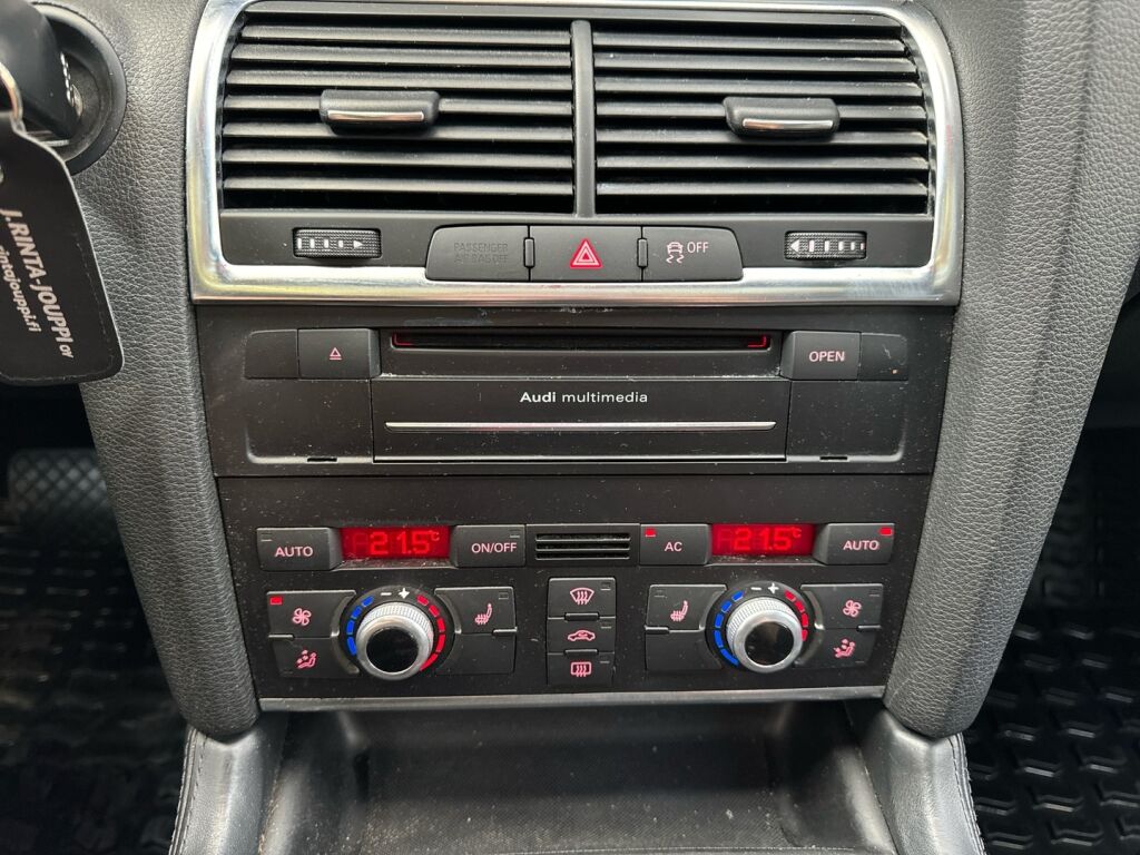 Audi Q7 2011 Sininen