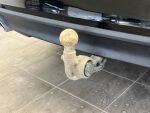 Volvo V60 2019 Musta