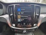 Volvo V60 2019 Musta