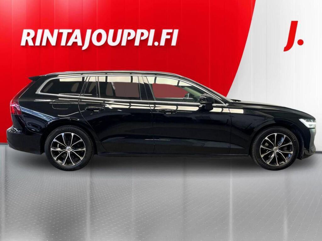 Volvo V60 2019 Musta