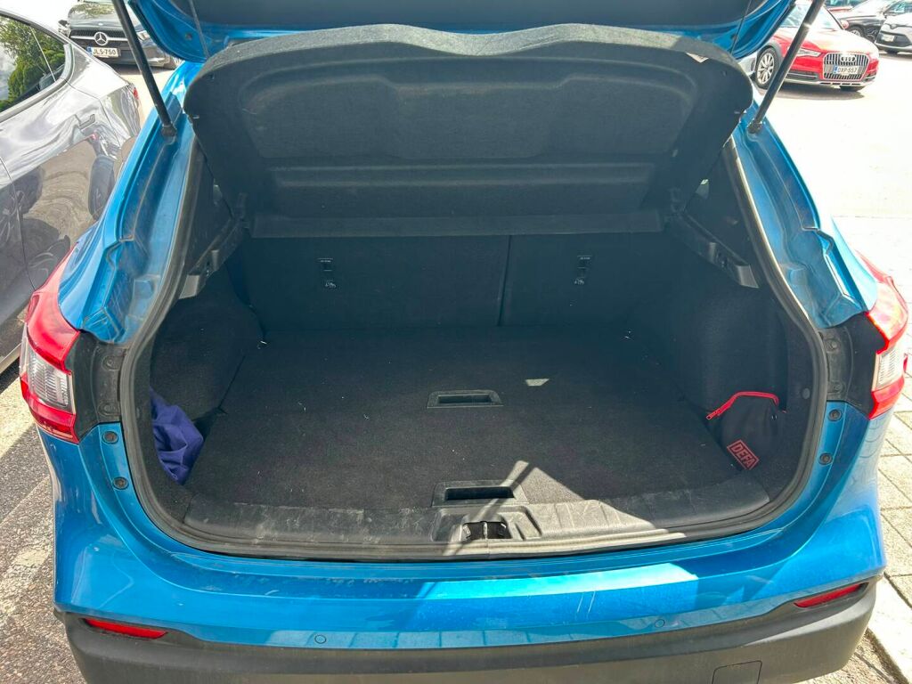 Nissan Qashqai 2019 Sininen