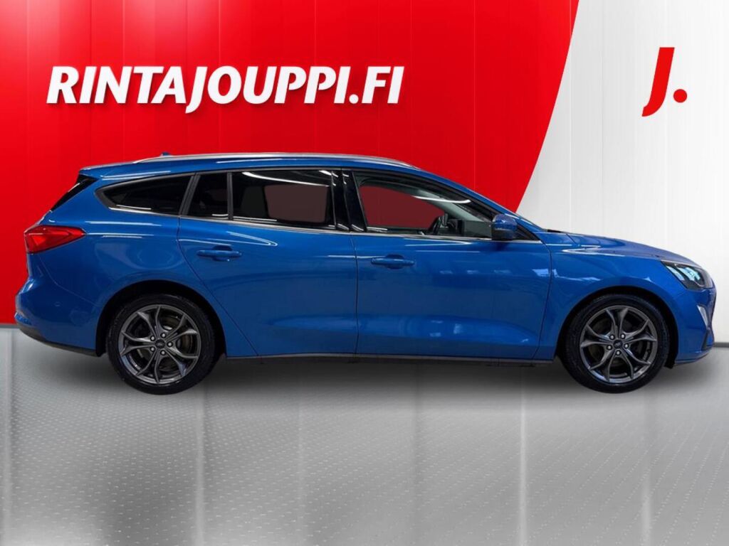 Ford Focus 2018 Sininen