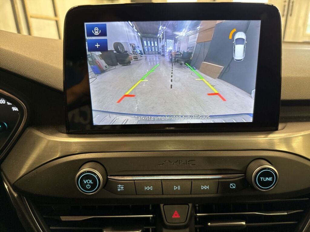 Ford Focus 2018 Sininen