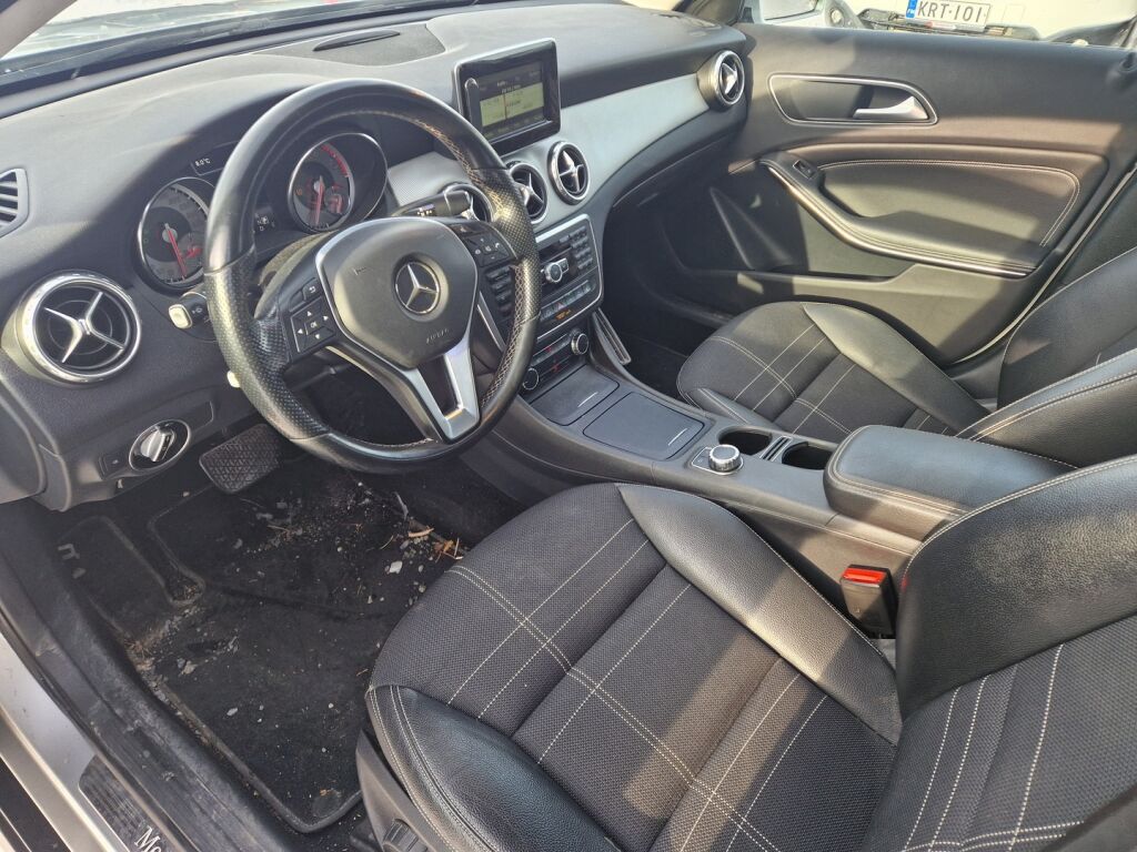 Mercedes-Benz GLA 2015 Hopea