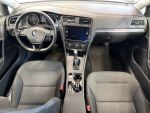 Volkswagen Golf 2019 Valkoinen