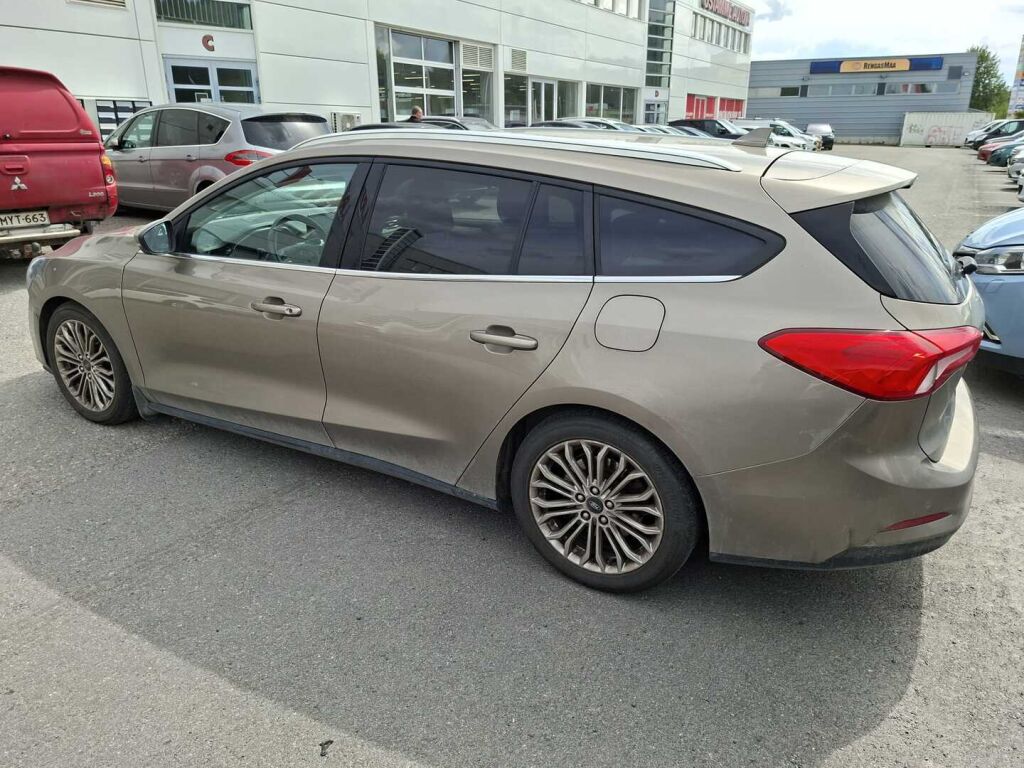 Ford Focus 2019 Harmaa