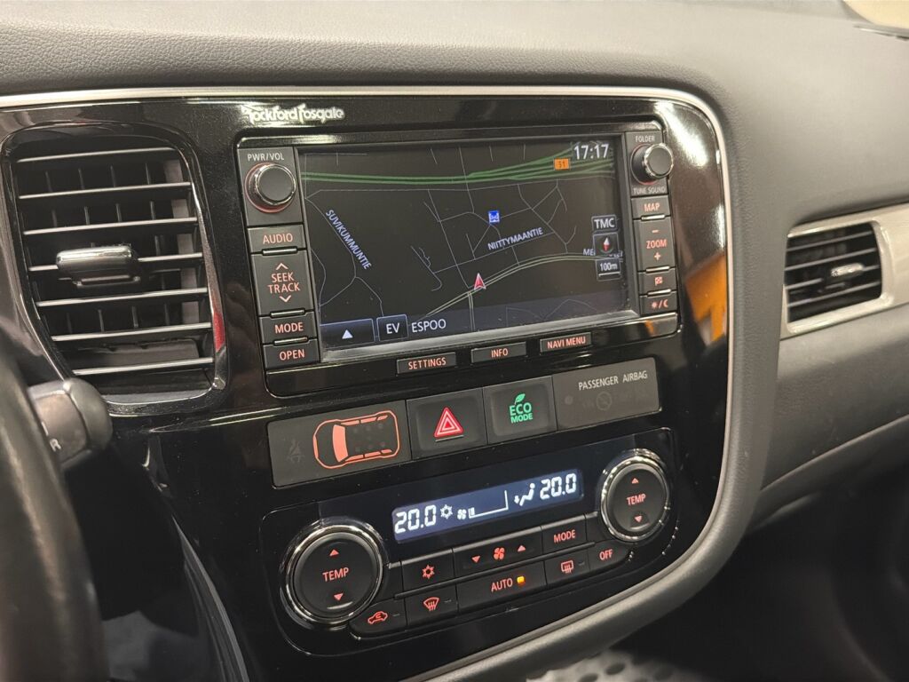 Mitsubishi Outlander PHEV 2013 Musta