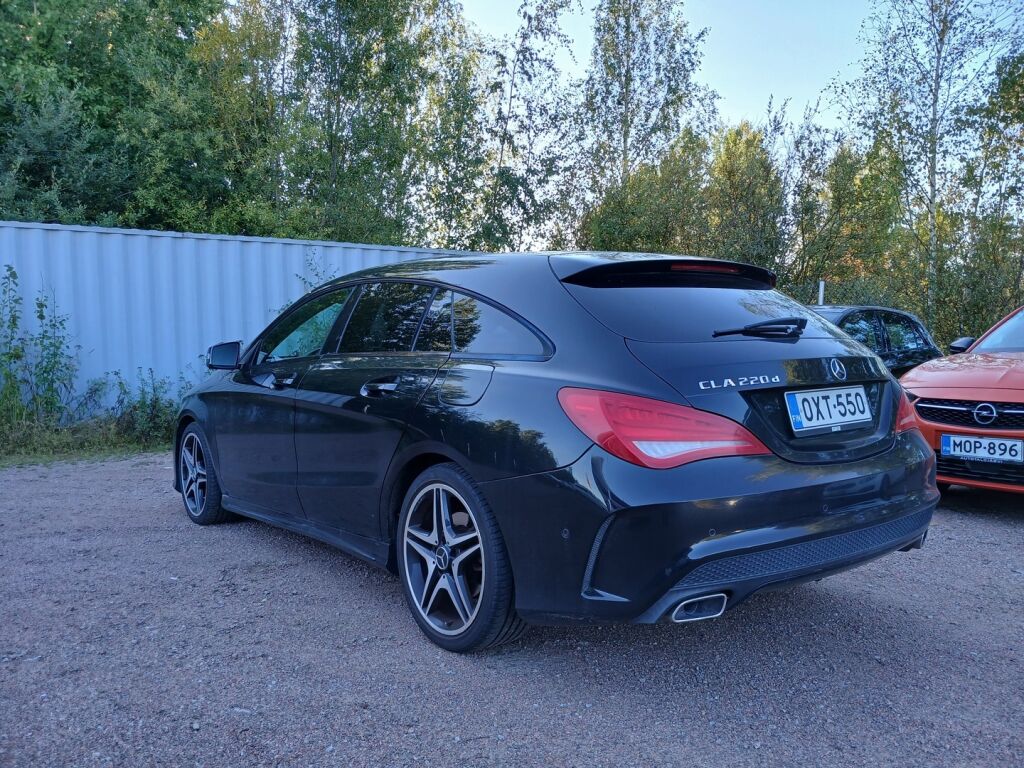 Mercedes-Benz CLA 2015 Musta