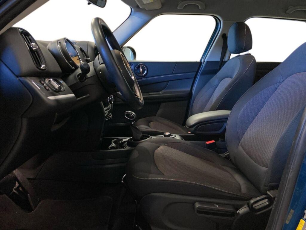 Mini Countryman 2019 Sininen