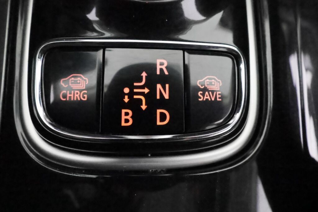 Mitsubishi Outlander PHEV 2016 Valkoinen