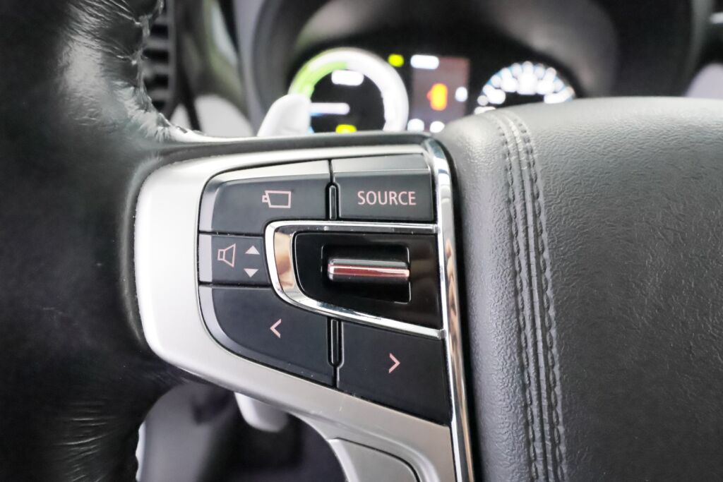 Mitsubishi Outlander PHEV 2016 Valkoinen