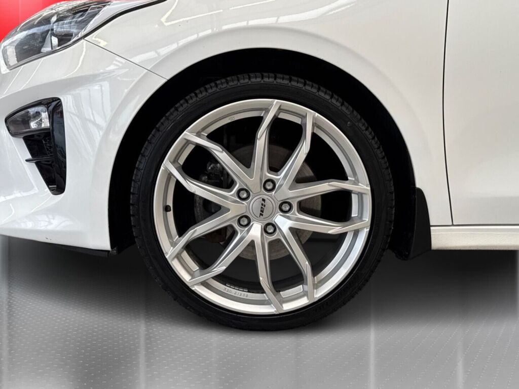 Kia Ceed 2019 Valkoinen