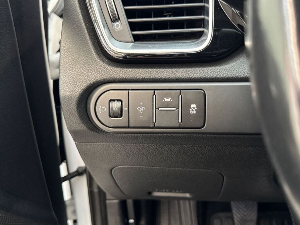 Kia Ceed 2019 Valkoinen