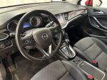 Opel Astra 2019 Punainen
