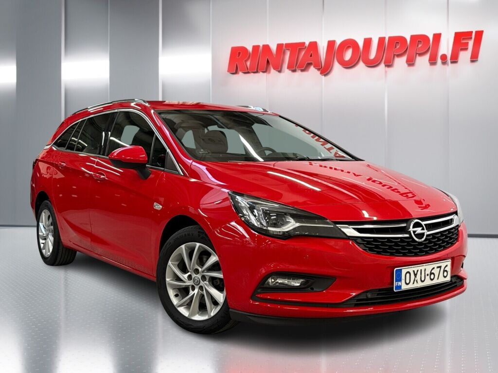 Opel Astra 2019 Punainen