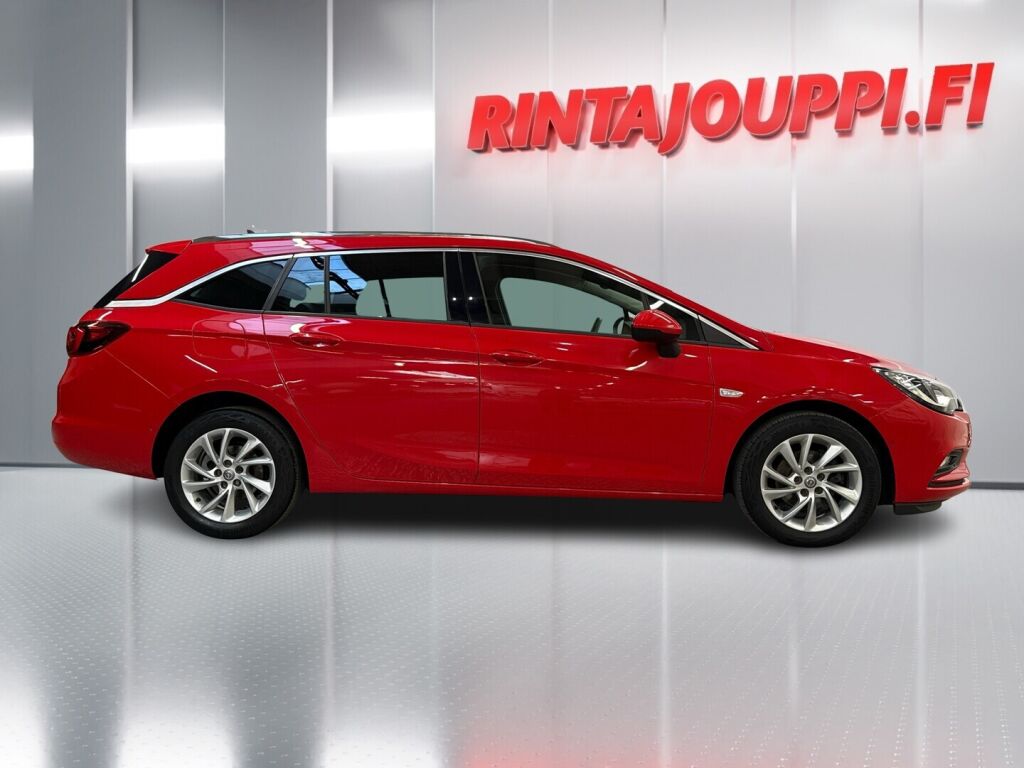 Opel Astra 2019 Punainen