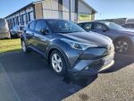 Toyota C-HR 2019 Harmaa