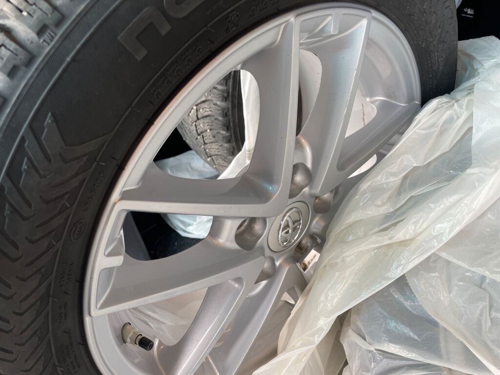 Toyota Auris 2019 Musta
