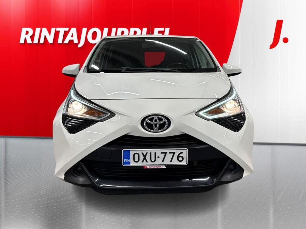 Toyota AYGO 2018 Valkoinen