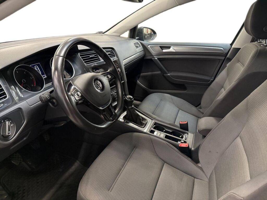 Volkswagen Golf 2018 Harmaa