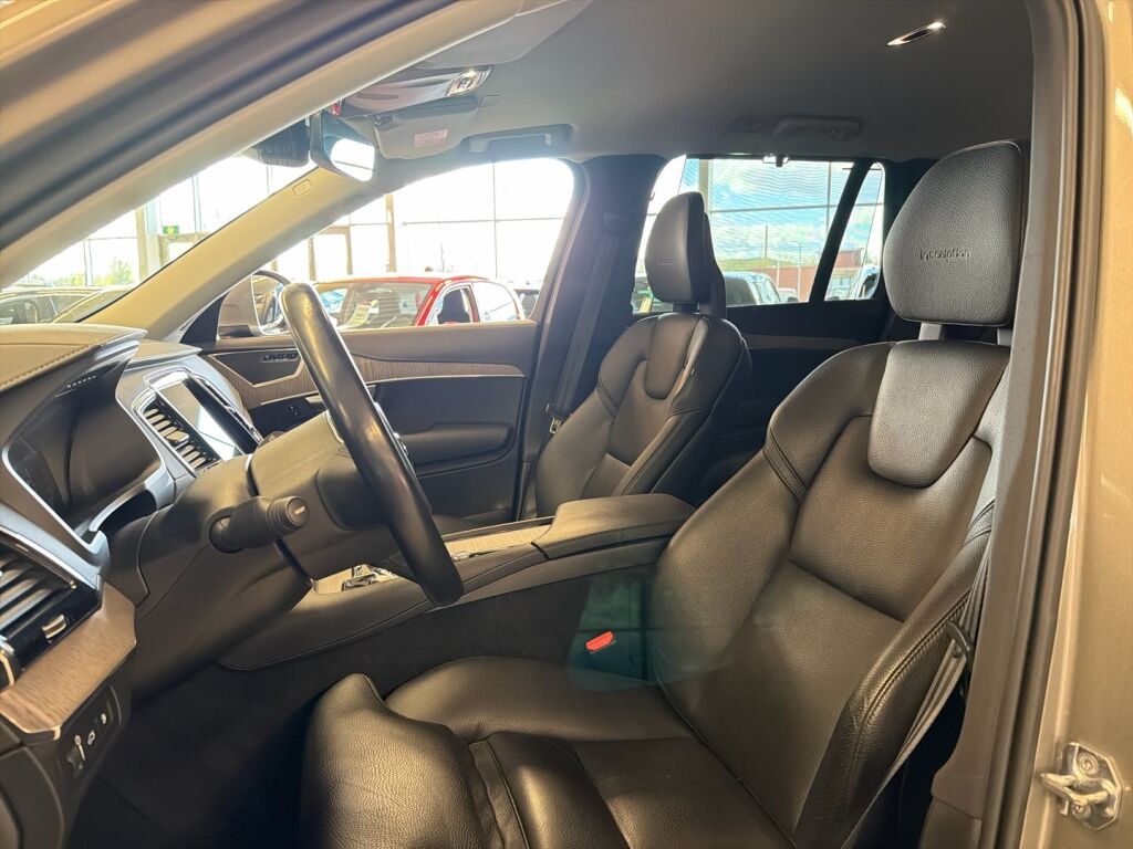 Volvo XC90 2020 Harmaa