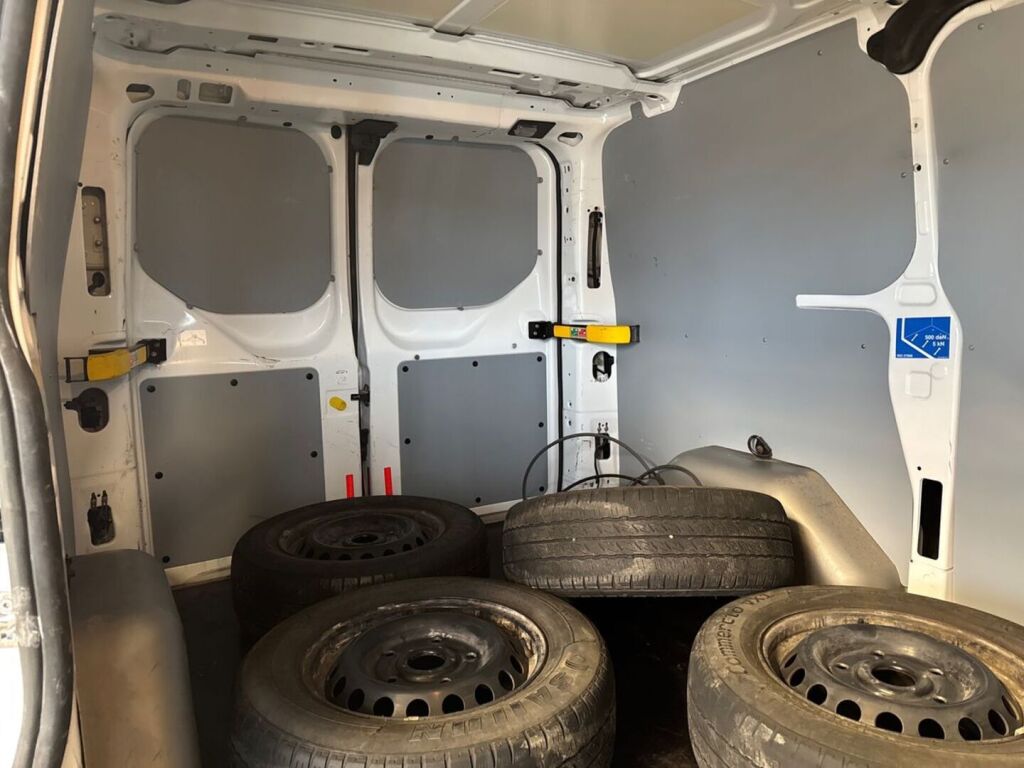 Ford Transit Custom 2020 Valkoinen